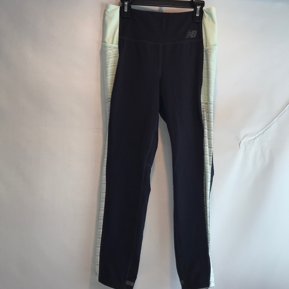 New Balance Dry Capri length leggings